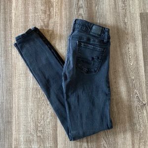 Black American Eagle Skinny Jeans